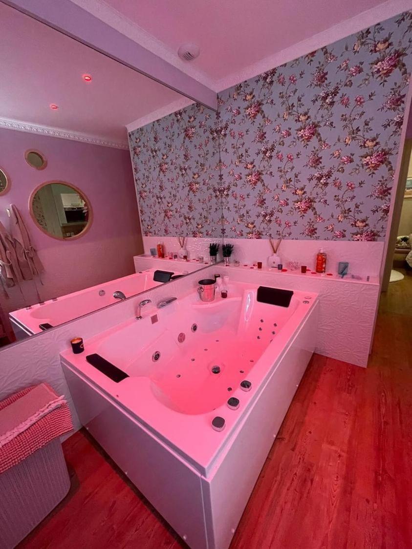 La Bulle Romantique Calais Buitenkant foto